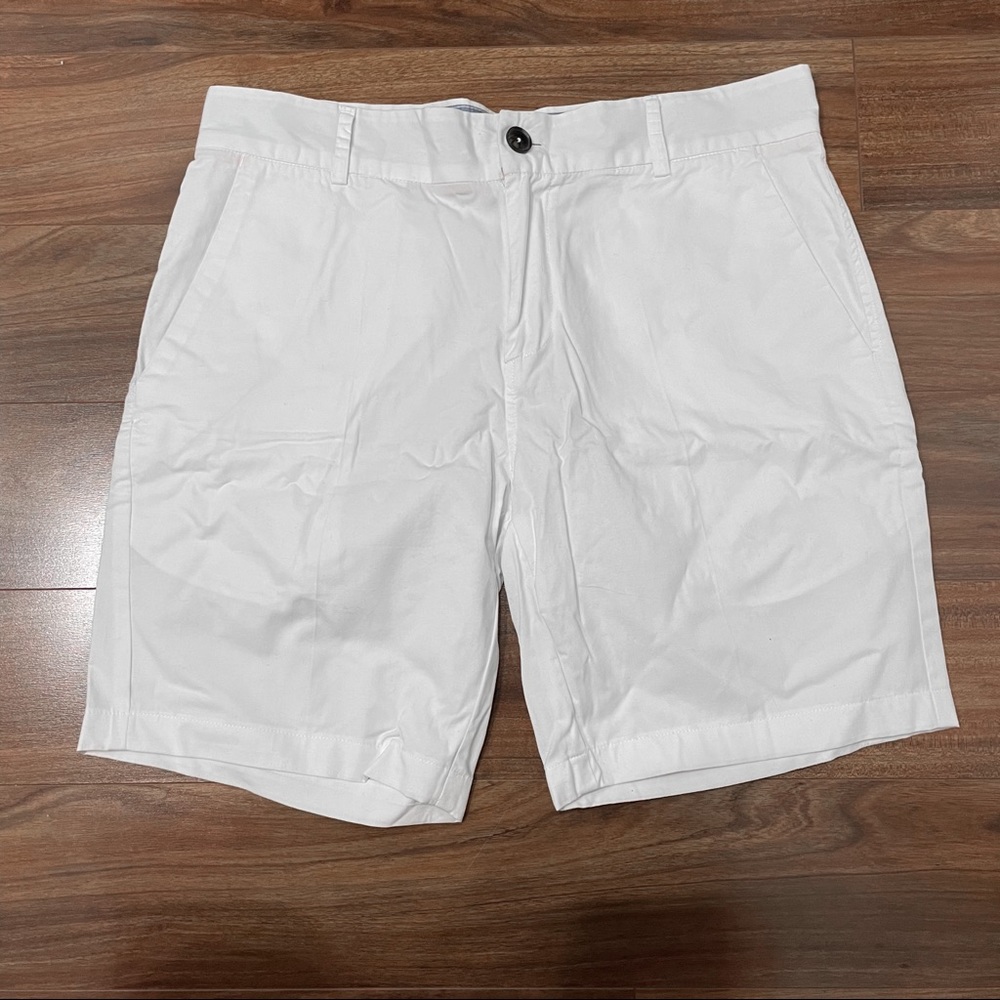 Canterbury of New Zealand white mens shorts